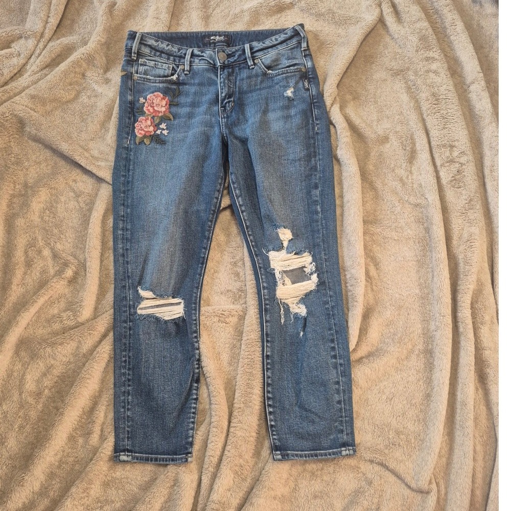 Silver Jeans Co Mazy Slim Crop Floral Embroidered Distressed Jeans W28 L25